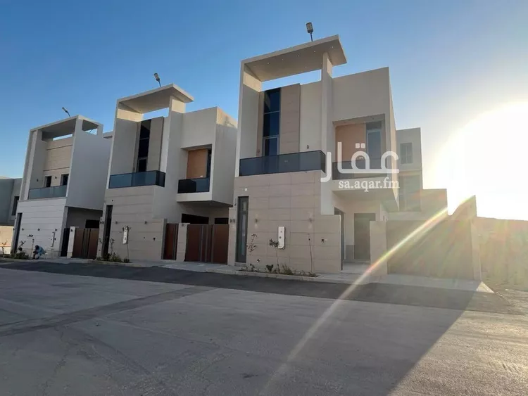 Villa for Sale in Riyadh Al Mahdiyah صورة 4