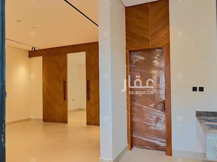 فيلا للبيع في شارع بهاء الدين زهير, حي المهدية, مدينة الرياض, منطقة الرياض صورة 5