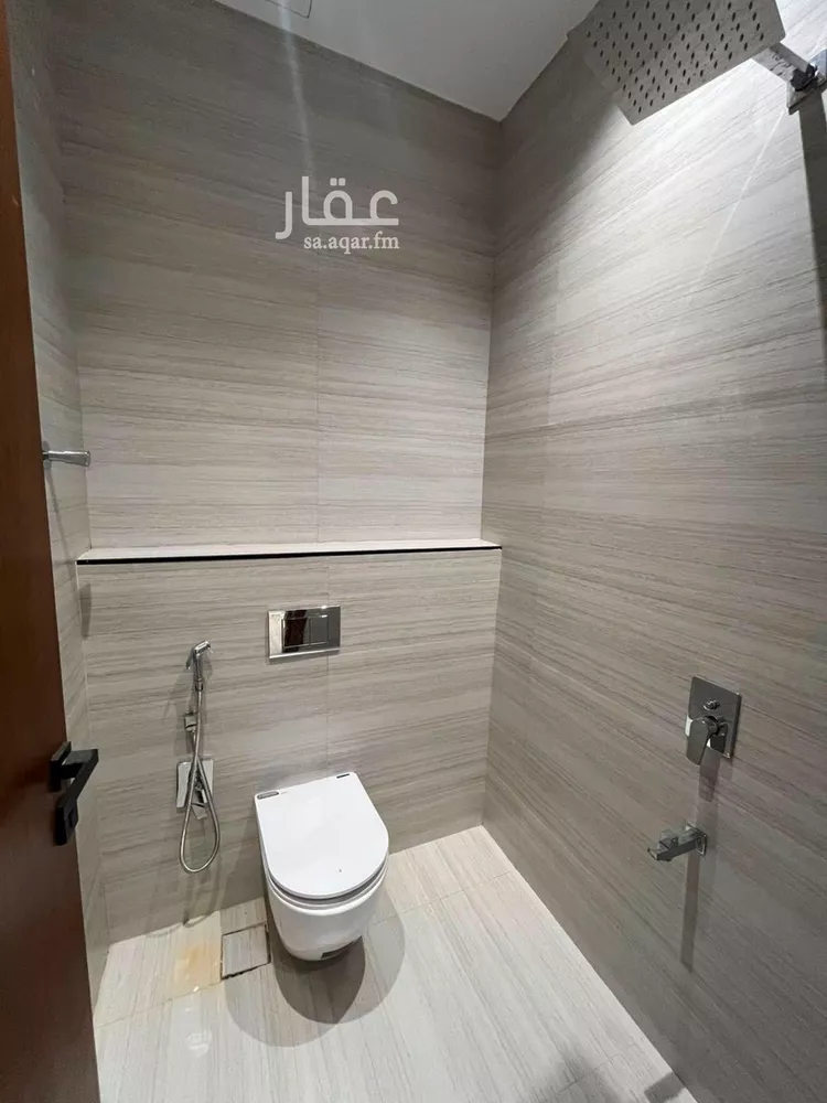 فيلا للبيع في شارع تقى الدين التميمى, حي المهدية, مدينة الرياض, منطقة الرياض 18