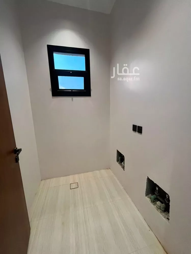 فيلا للبيع في شارع تقى الدين التميمى, حي المهدية, مدينة الرياض, منطقة الرياض 25