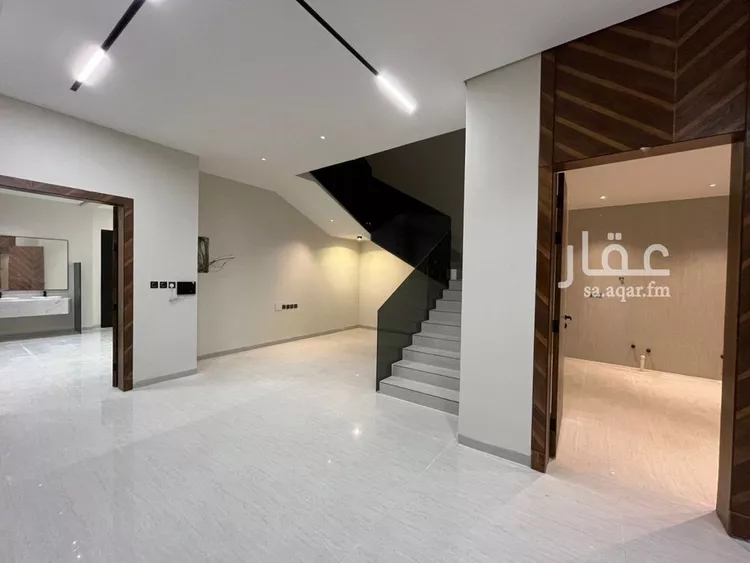 فيلا للبيع في شارع ابن أبي العلاء, حي المهدية, مدينة الرياض, منطقة الرياض صورة 3