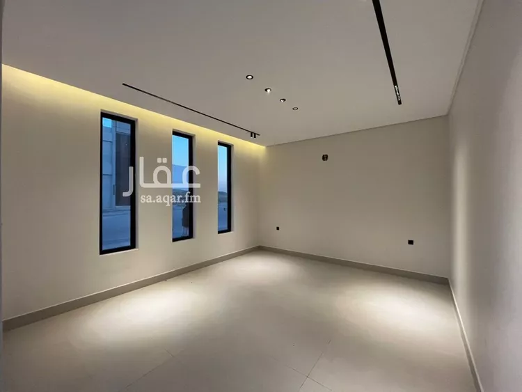 فيلا للبيع في شارع أبي الشيخ الأصبهاني, حي المهدية, مدينة الرياض, منطقة الرياض صورة 5