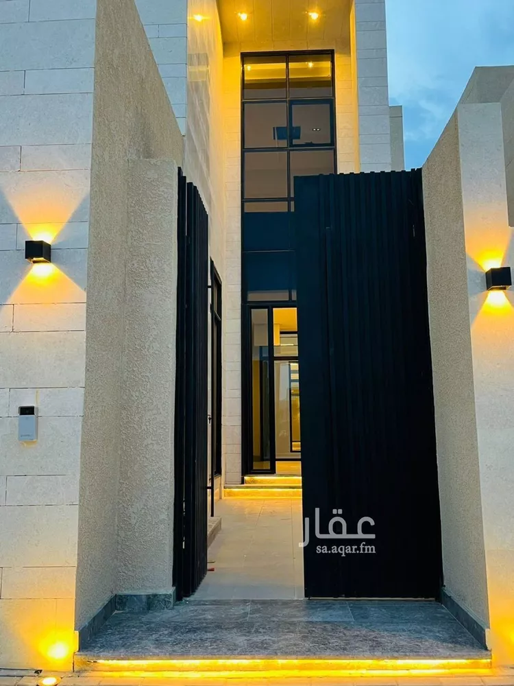 فيلا للبيع في شارع ابن سحيم, حي المهدية, مدينة الرياض, منطقة الرياض صورة 2