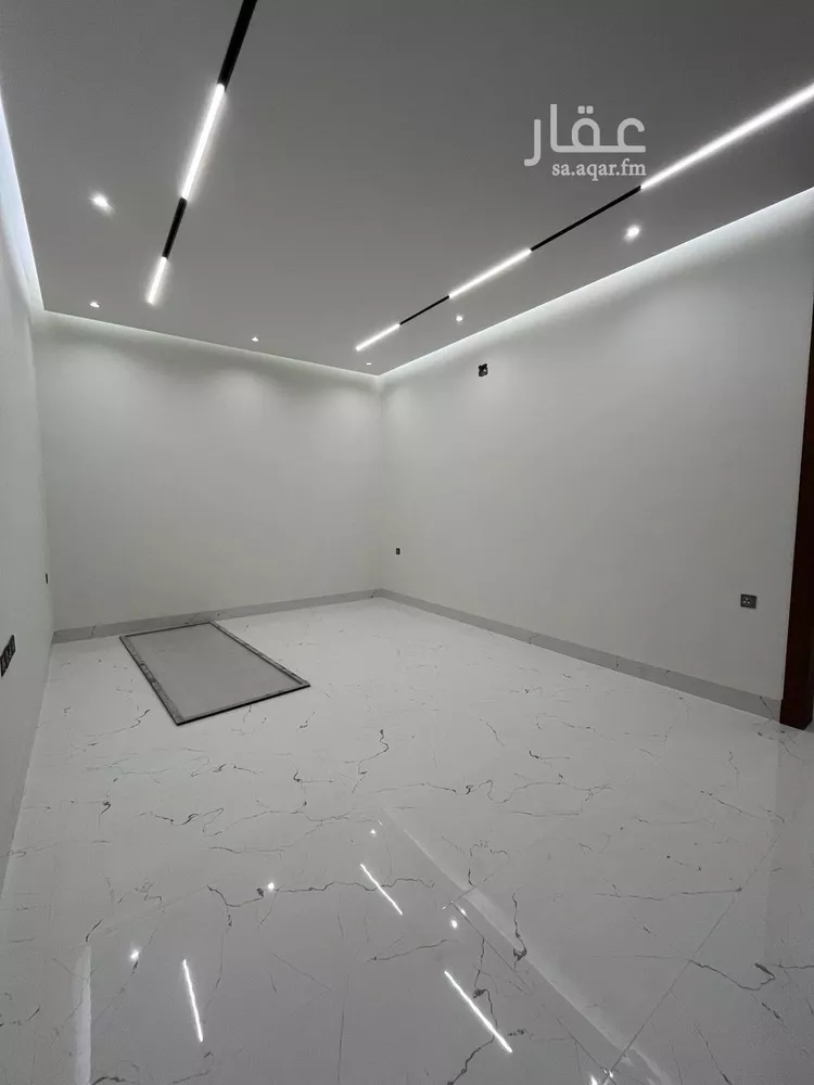 Villa for Sale in Riyadh Al Mahdiyah 7