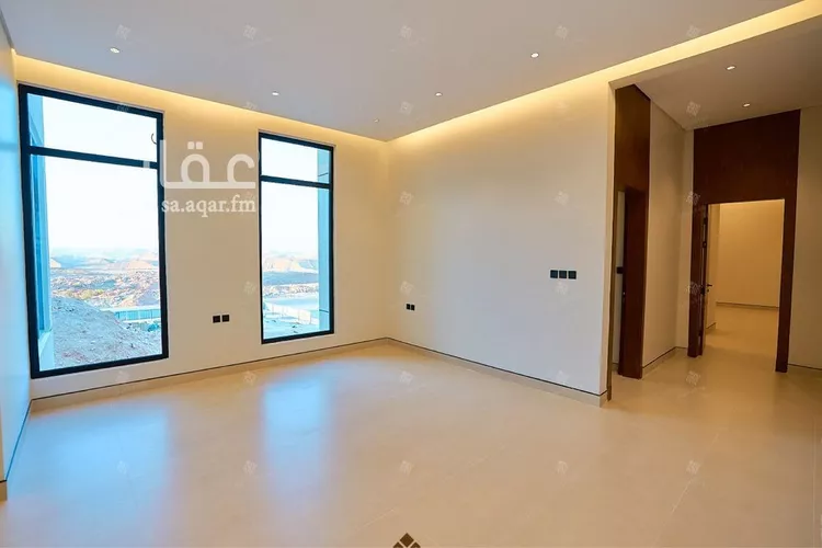 فيلا للبيع في شارع إبراهيم بن عمر الدميري, حي المهدية, مدينة الرياض, منطقة الرياض صورة 3