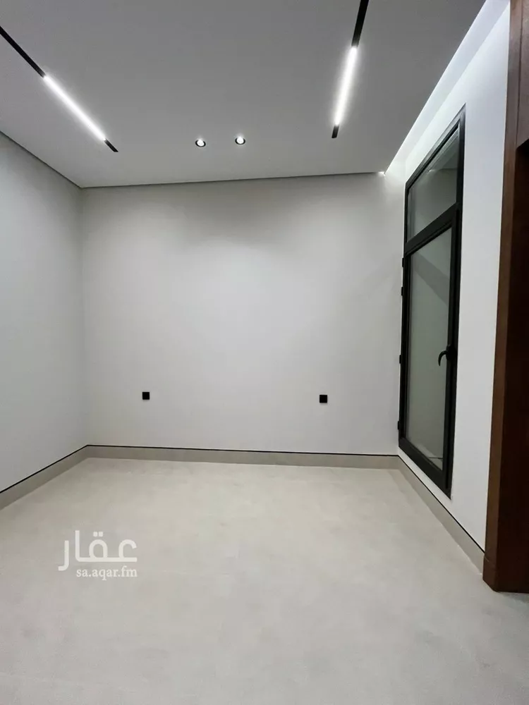 Villa for Sale in Riyadh Al Mahdiyah 21