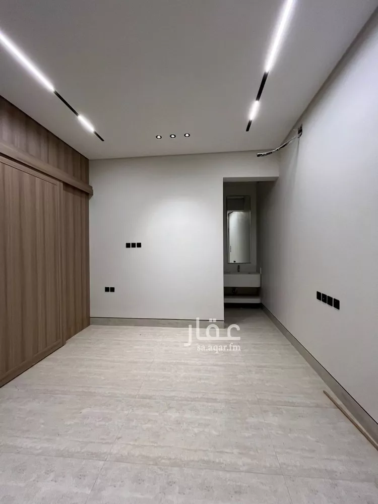 Villa for Sale in Riyadh Al Mahdiyah 15