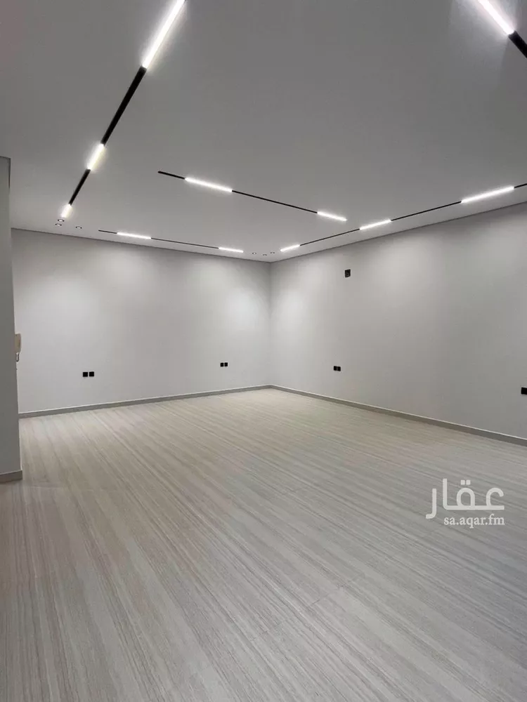 فيلا للبيع في شارع تقى الدين التميمى, حي المهدية, مدينة الرياض, منطقة الرياض 17