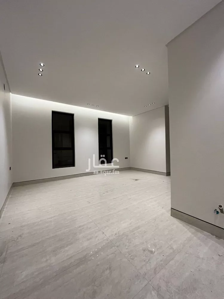 Villa for Sale in Riyadh Al Mahdiyah 21