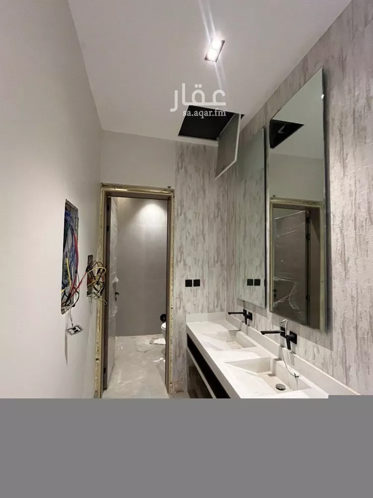Villa for Sale in Riyadh Al Mahdiyah 7