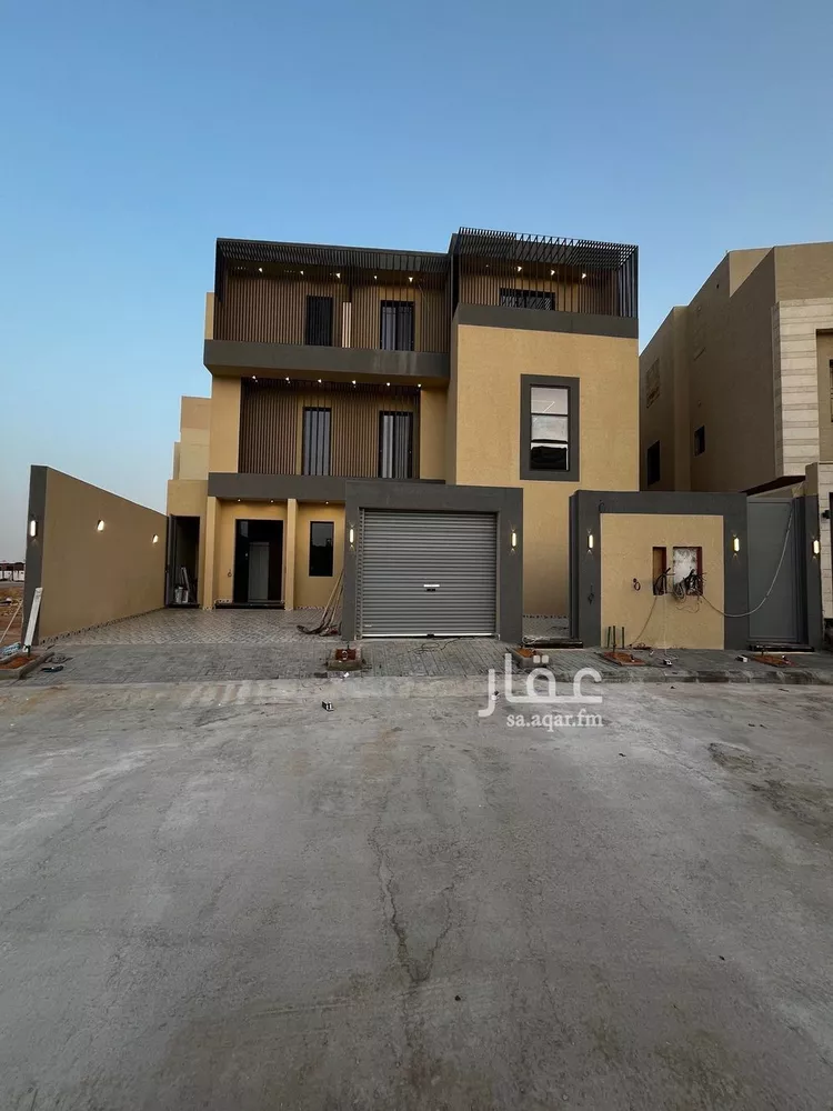 فيلا للبيع في شارع إسماعيل بن أبي الغنائم, حي المهدية, مدينة الرياض, منطقة الرياض صورة 4