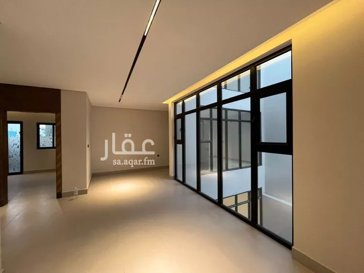 فيلا للبيع في شارع أبي الشيخ الأصبهاني, حي المهدية, مدينة الرياض, منطقة الرياض 17
