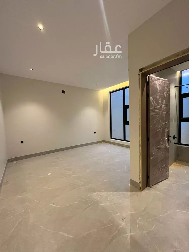 Villa for Sale in Riyadh Al Mahdiyah 13