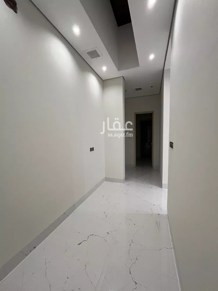 Villa for Sale in Riyadh Al Mahdiyah 18