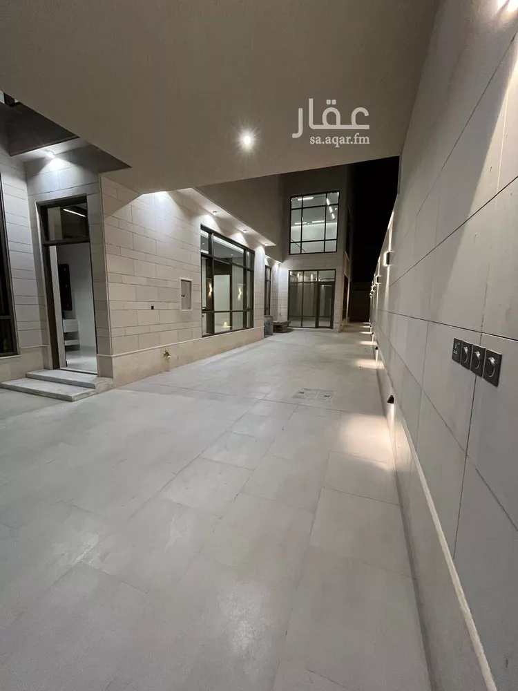 Villa for Sale in Riyadh Al Mahdiyah 11