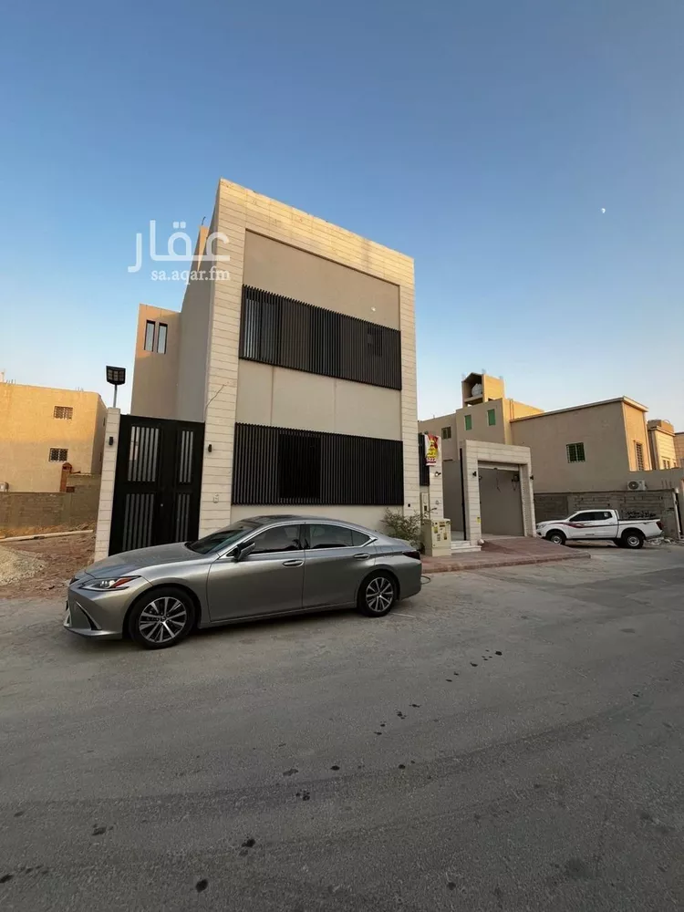 فيلا للبيع في شارع تقى الدين التميمى, حي المهدية, مدينة الرياض, منطقة الرياض صورة 3