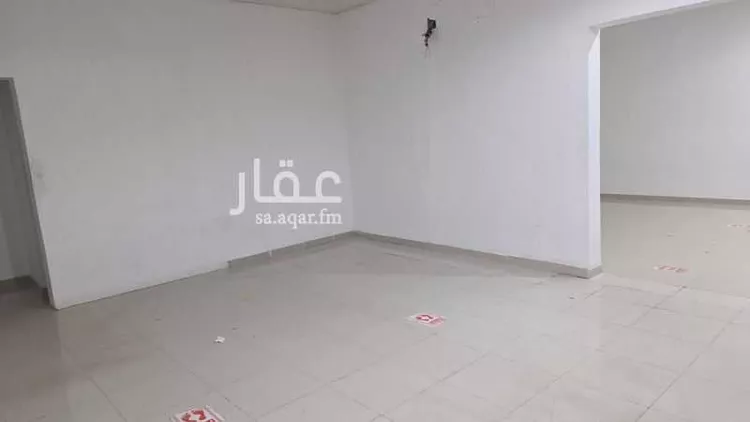 عمارة للإيجار في شارع نصر الكناني, حي الحلقة الشرقية, مدينة الطائف, منطقة مكة المكرمة صورة 3