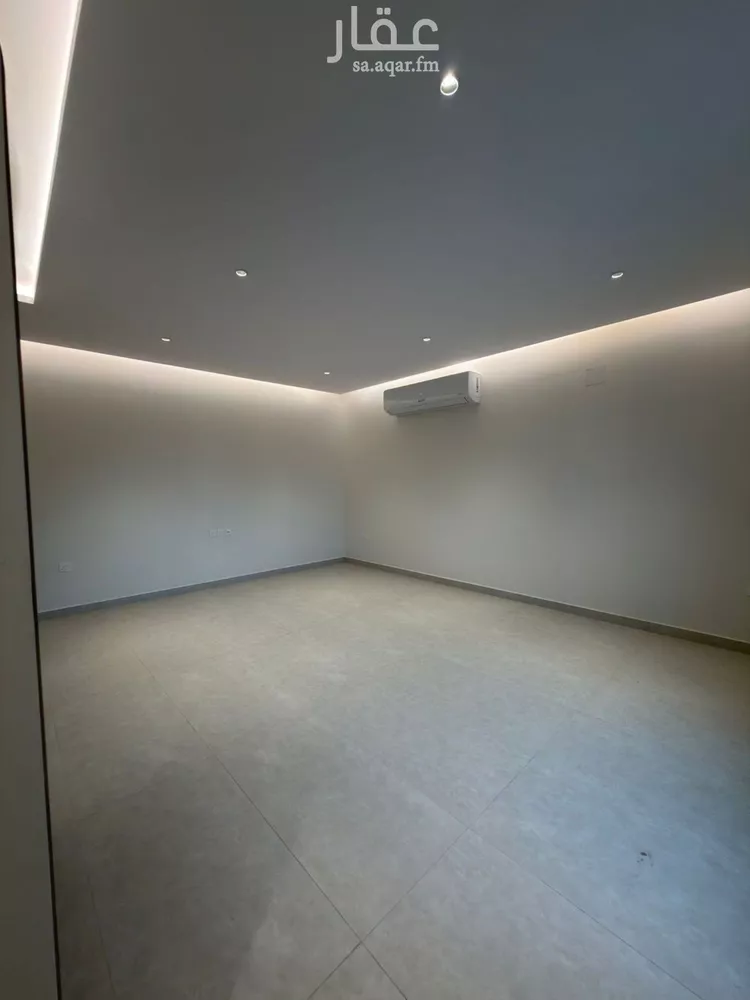 فيلا للبيع في شارع ثعلبه بن سعد الخزرجي, حي العارض, مدينة الرياض, منطقة الرياض صورة 3