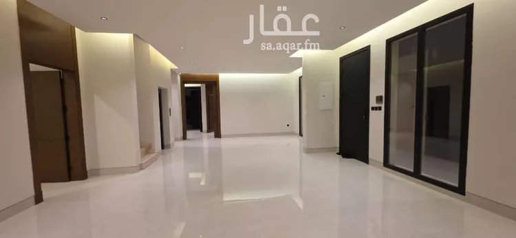 Villa for Sale in Riyadh Al Arid 7