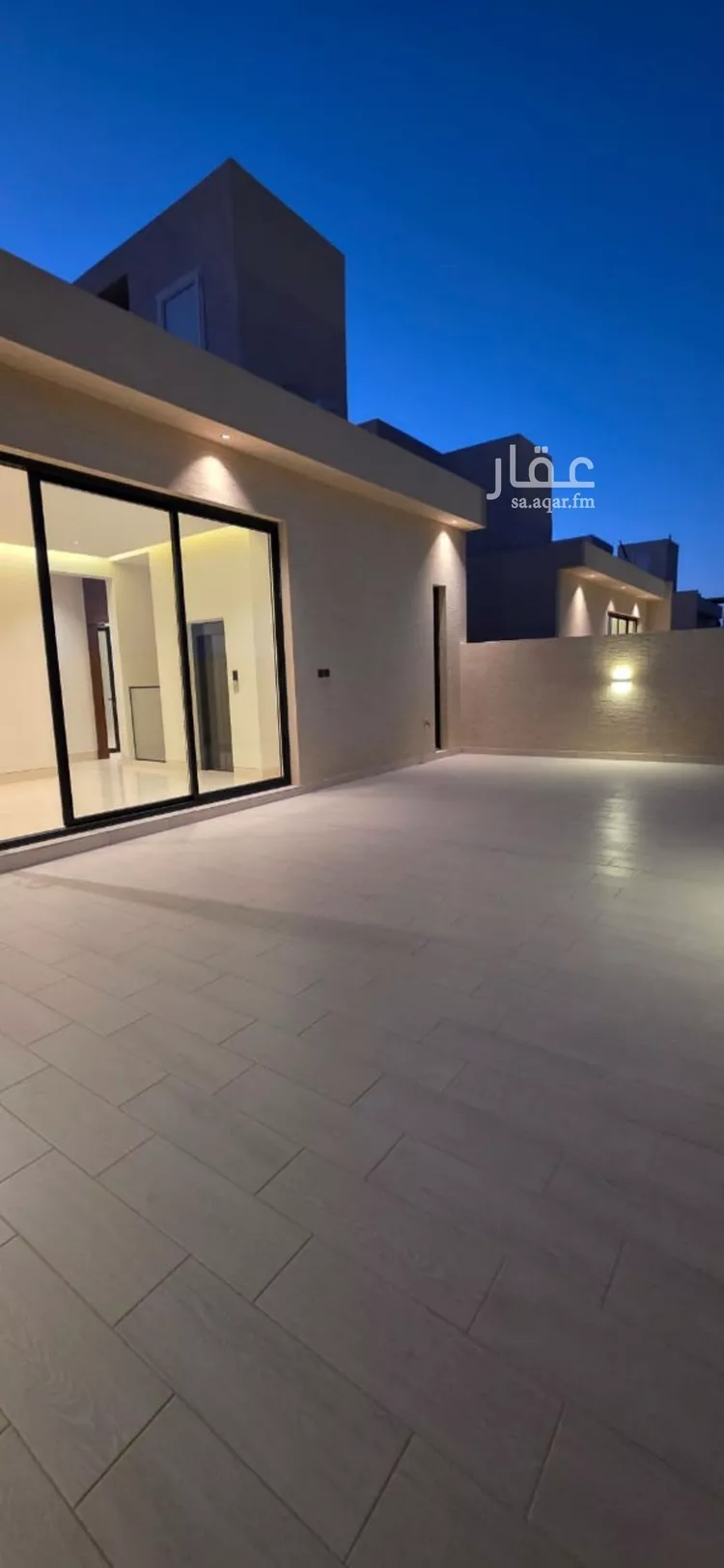Villa for Sale in Riyadh Al Arid 9