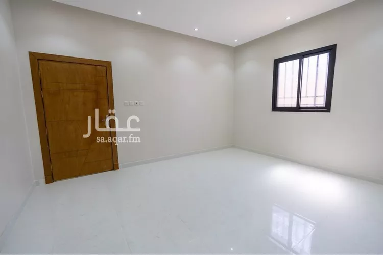 فيلا للإيجار في شارع رقم 393, حي المونسية, مدينة الرياض, منطقة الرياض 13