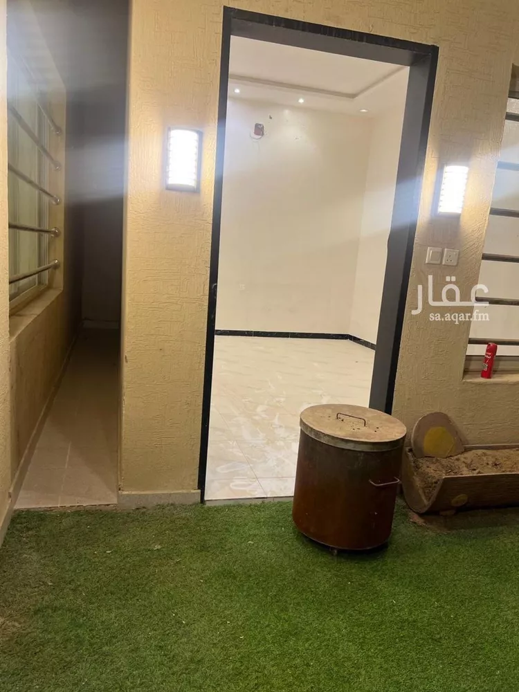 Villa for Sale in Riyadh Badr 6