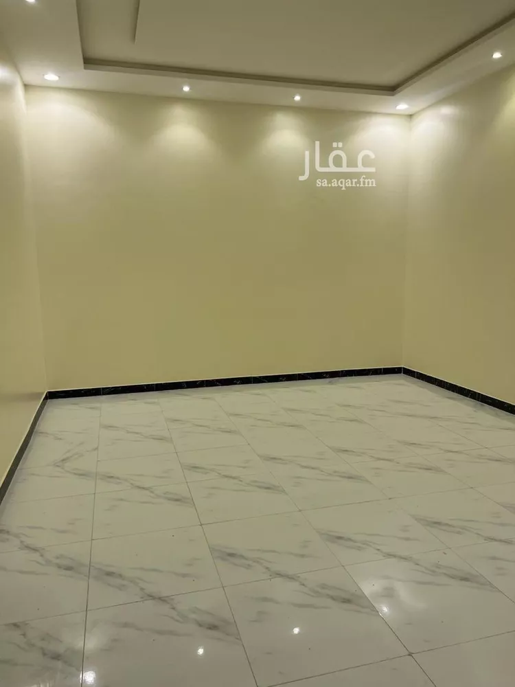 Villa for Sale in Riyadh Badr 14