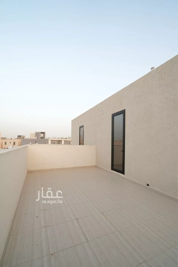 فيلا للبيع في شارع عبدالفتاح راوه, حي الرمال, مدينة الرياض, منطقة الرياض 14