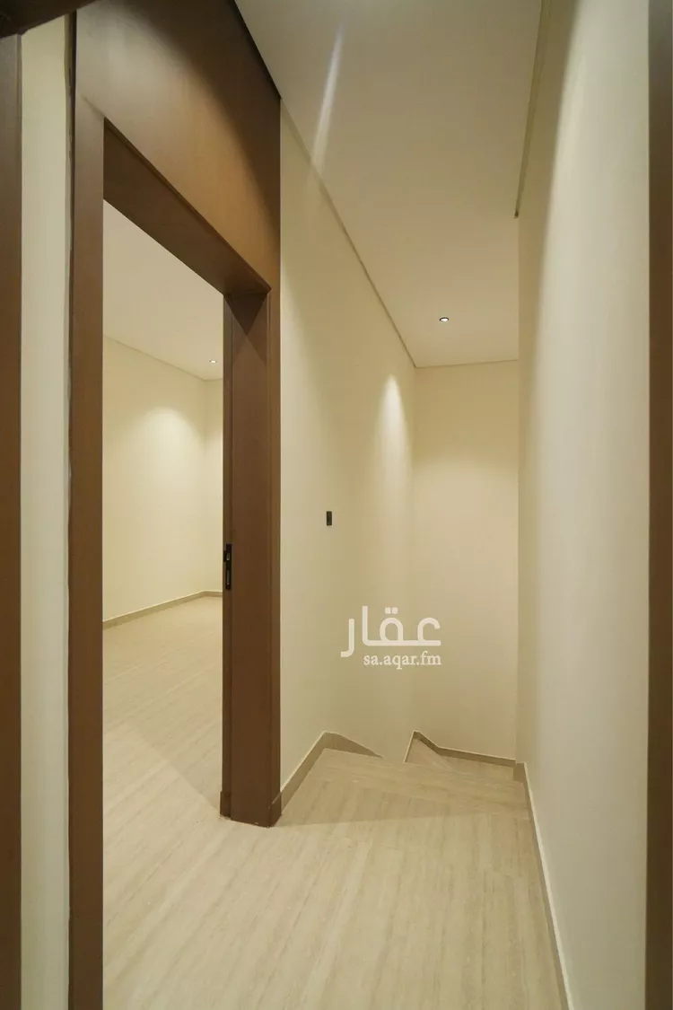 فيلا للبيع في شارع عبدالفتاح راوه, حي الرمال, مدينة الرياض, منطقة الرياض 22