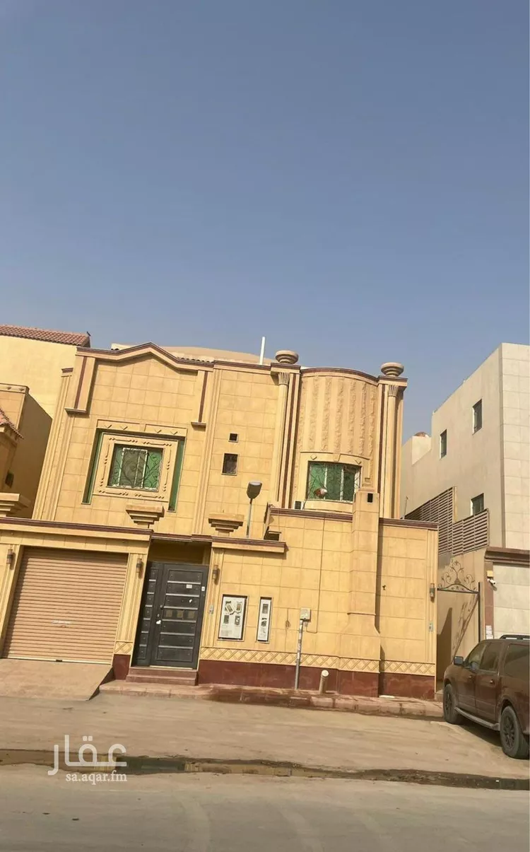 فيلا للبيع في شارع الحسين الغساني, حي الرمال, مدينة الرياض, منطقة الرياض