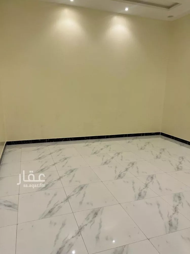 Villa for Sale in Riyadh Badr 8