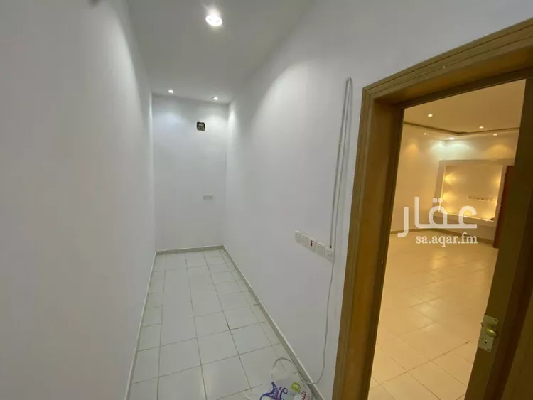 فيلا للبيع في شارع صافي النحوي, حي الرمال, مدينة الرياض, منطقة الرياض 6