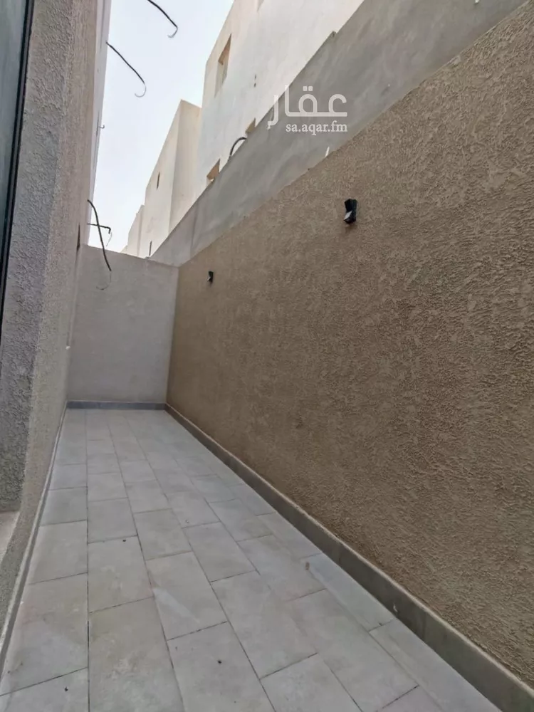 فيلا للبيع في شارع إبراهيم بن حسين, حي الرمال, مدينة الرياض, منطقة الرياض صورة 5