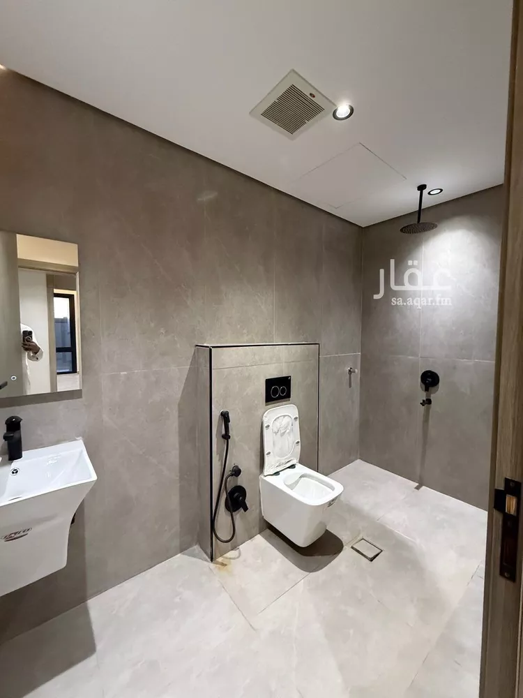 شقة للإيجار في شارع عبدالله المويس, حي الرمال, مدينة الرياض, منطقة الرياض 18