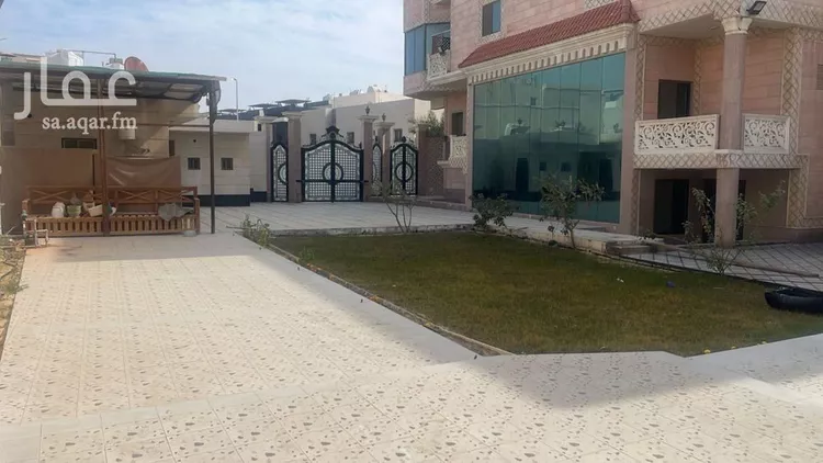 فيلا للبيع في شارع الخبيري بن النعمان, حي التحلية, مدينة الخبر, المنطقة الشرقية صورة 5