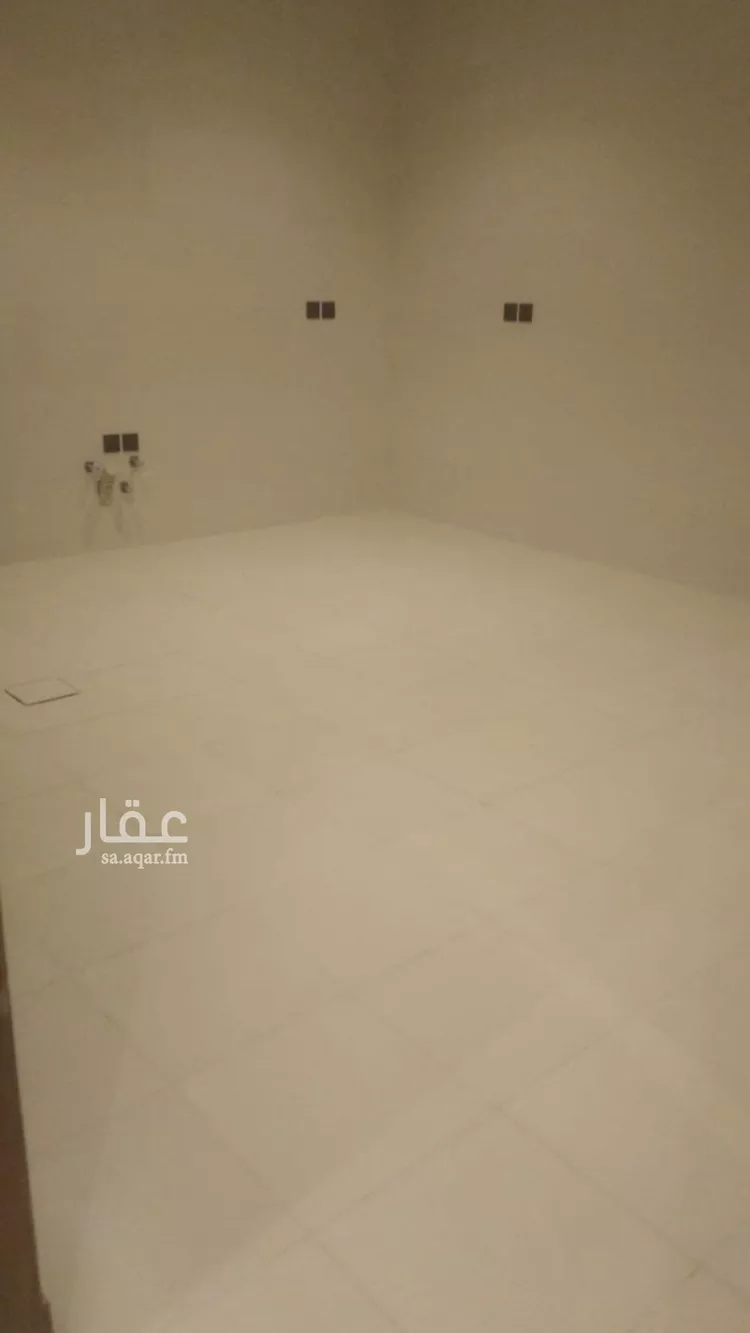 فيلا للبيع في شارع الحسين بن رواحة, حي الرمال, مدينة الرياض, منطقة الرياض صورة 5