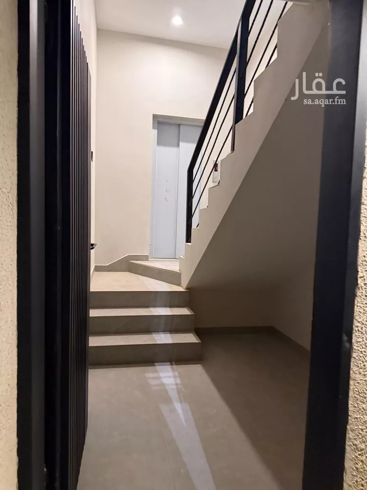 فيلا للإيجار في شارع محمد بن علي سراج, حي البيان, مدينة الرياض, منطقة الرياض صورة 3