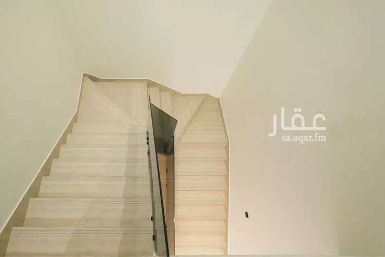 دور للبيع في شارع عبدالفتاح راوه, حي الرمال, مدينة الرياض, منطقة الرياض صورة 5