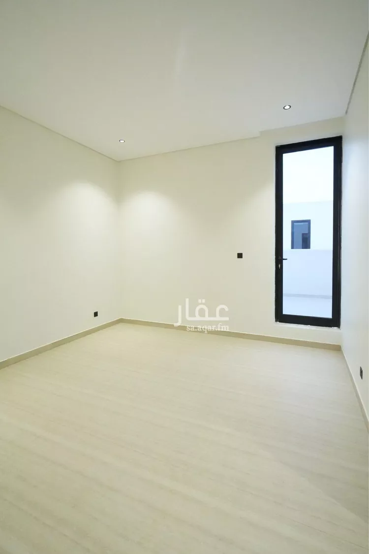 فيلا للبيع في شارع عبدالفتاح راوه, حي الرمال, مدينة الرياض, منطقة الرياض 7