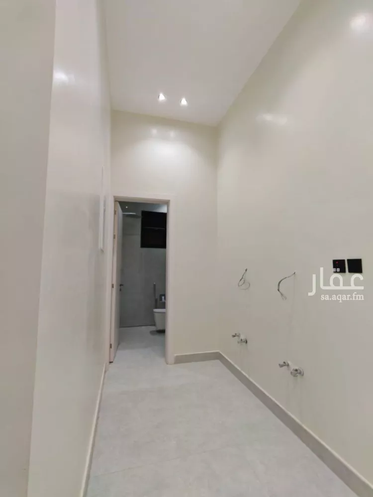 فيلا للبيع في شارع إبراهيم بن حسين, حي الرمال, مدينة الرياض, منطقة الرياض صورة 3