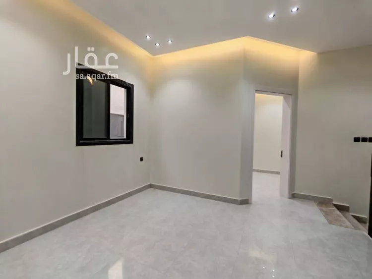 فيلا للبيع في شارع إبراهيم بن حسين, حي الرمال, مدينة الرياض, منطقة الرياض 13