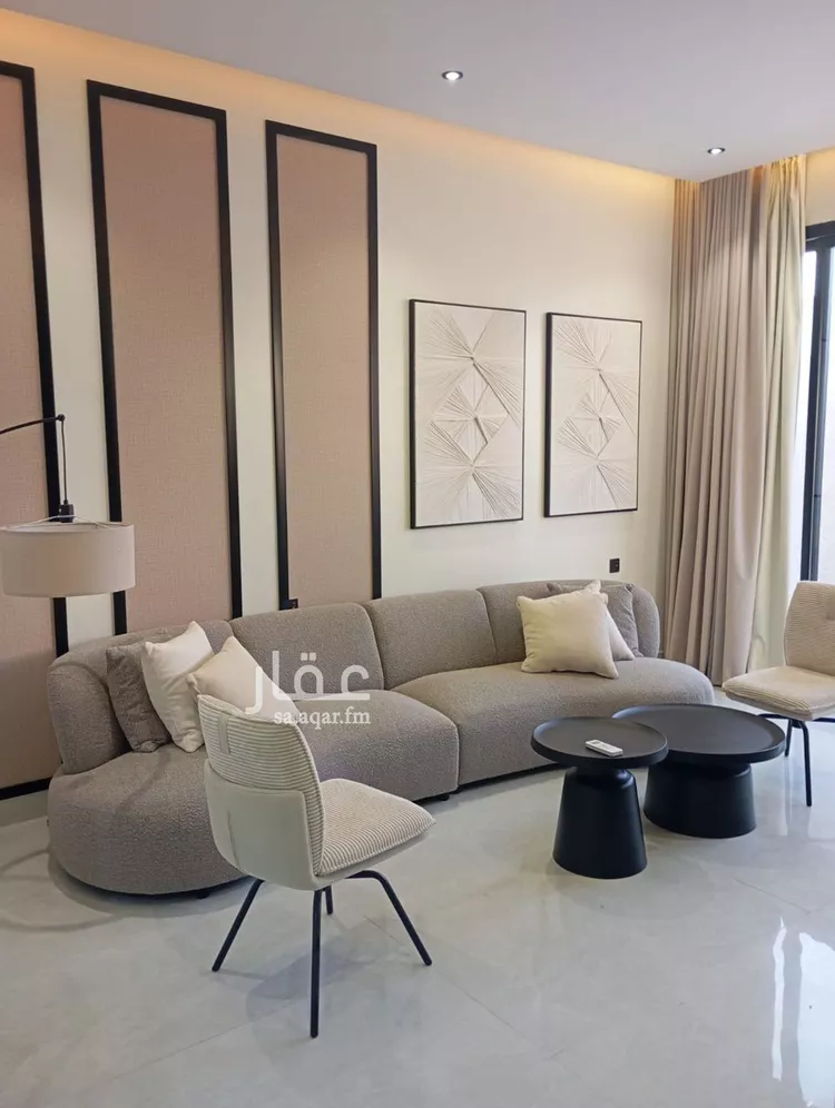 Floor for Sale in Riyadh Ar Rimal 11
