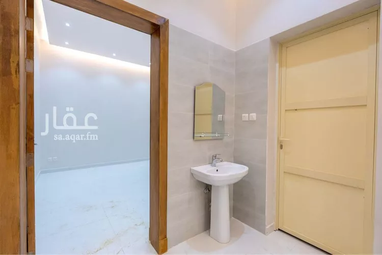 فيلا للإيجار في شارع رقم 393, حي المونسية, مدينة الرياض, منطقة الرياض 26