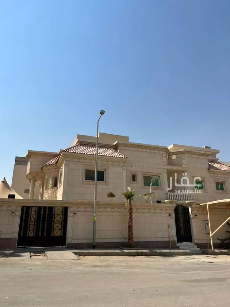 فيلا للبيع في شارع عبدالله بن المقفع, حي عرقة, مدينة الرياض, منطقة الرياض