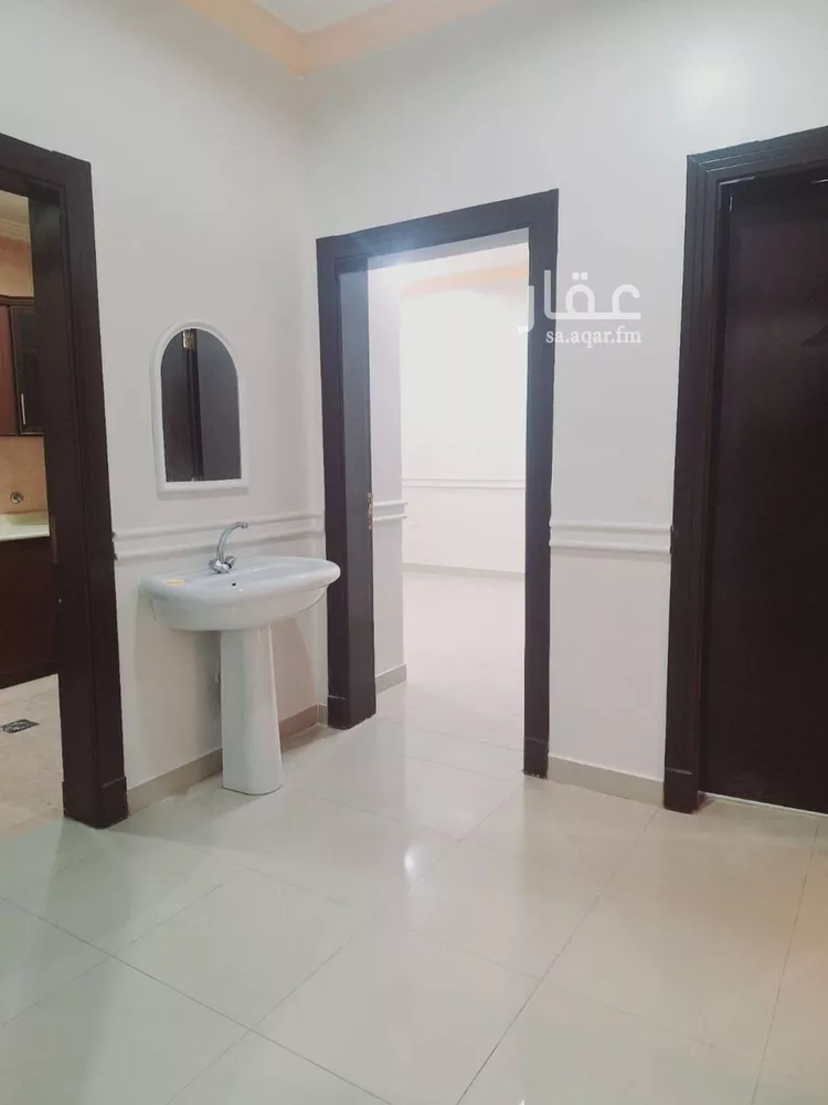 شقة للإيجار في شارع حمام الانف, حي العقيق, مدينة الرياض, منطقة الرياض 8