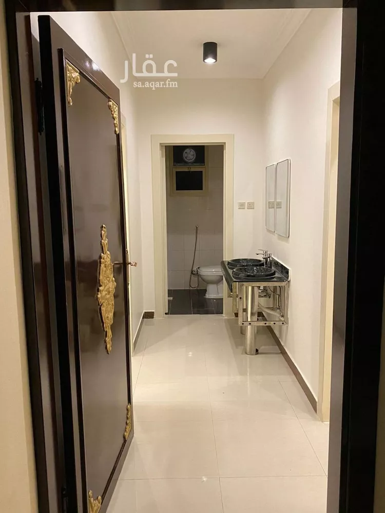 دور للإيجار في شارع حمام الانف, حي الملقا, مدينة الرياض, منطقة الرياض صورة 4