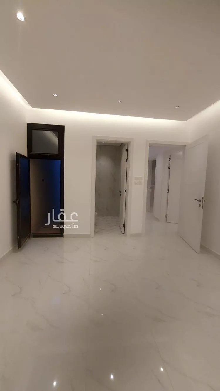 دور للبيع في شارع أحمد محمد علي, حي الرمال, مدينة الرياض, منطقة الرياض صورة 3