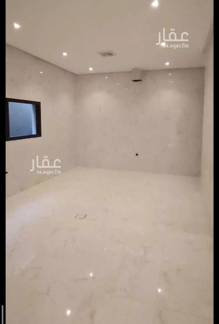 فيلا للبيع في شارع تميم بن ابي بكر, حي ضاحية الملك فهد, مدينة الدمام, المنطقة الشرقية صورة 4