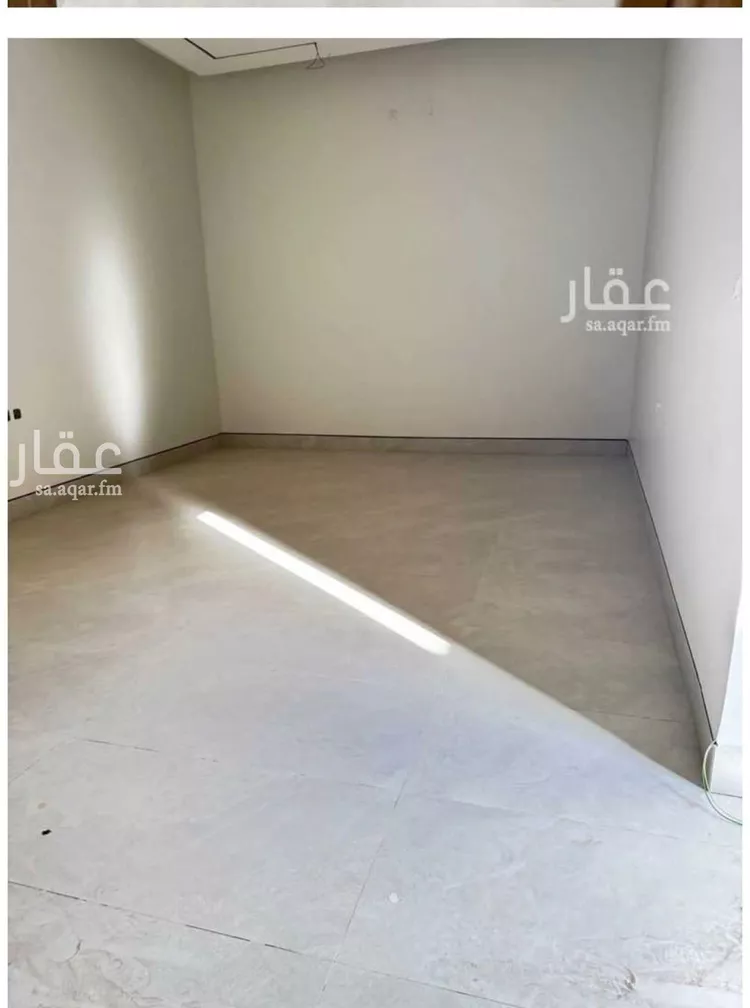 Floor for Sale in Riyadh Ghirnatah