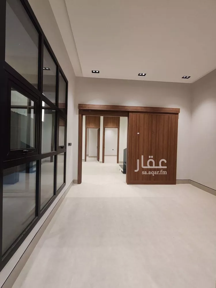 فيلا للبيع في شارع الخندق, حي اليرموك, مدينة الرياض, منطقة الرياض صورة 5